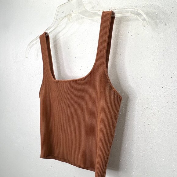 Forever 21 Cropped Tank Ribbed Caramel Brown M Stretchy Layering Ribbed - Picture 2 of 4